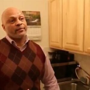 MV5BYmQ3Y2Y1ZGEtZjY0YS00YmJmLWJlYzktMGNmN2UyNDA3MTdjXkEyXkFqcGdeQXRyYW5zY29kZS13b3JrZmxvdw@@._V1_QL75_UX1000_CR0,1,1000,563_